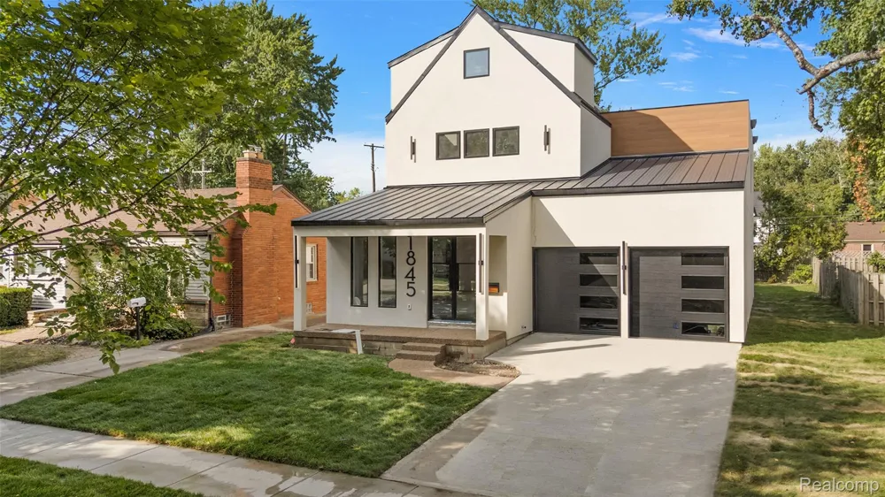 1845 Humphrey Avenue Birmingham City, MI 48009