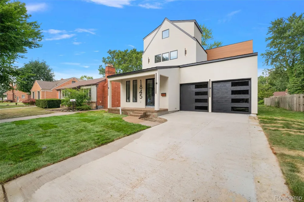 1845 Humphrey Avenue Birmingham City, MI 48009