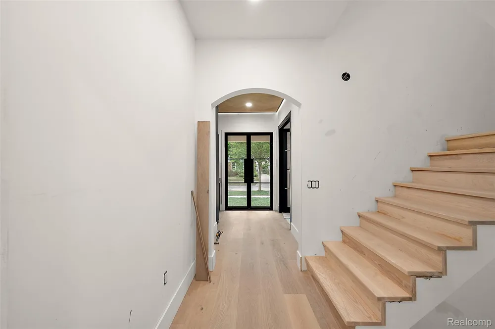 1845 Humphrey Avenue Birmingham City, MI 48009