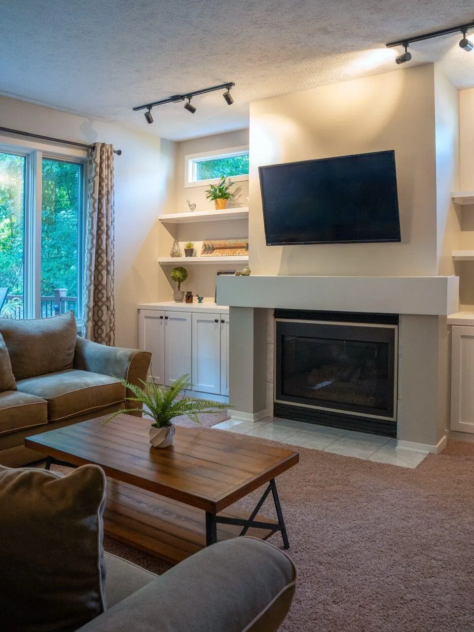 6274 Miramonte Drive NE Cannon Township, MI 49341