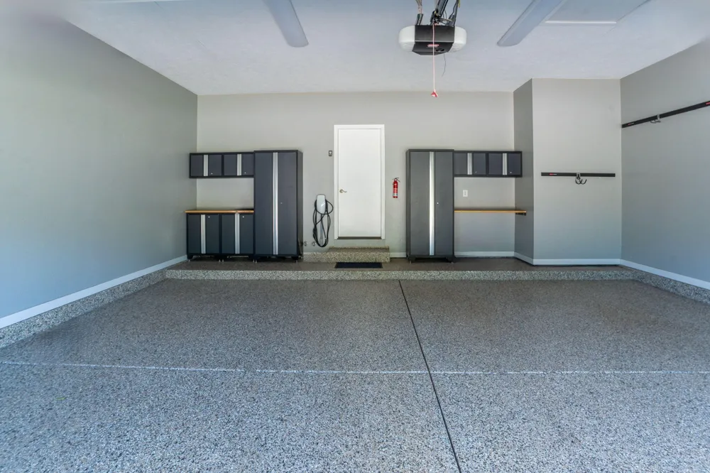 6274 Miramonte Drive NE Cannon Township, MI 49341