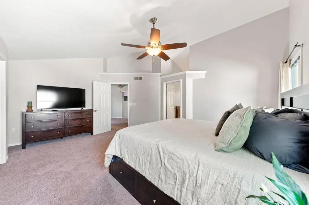 6274 Miramonte Drive NE Cannon Township, MI 49341