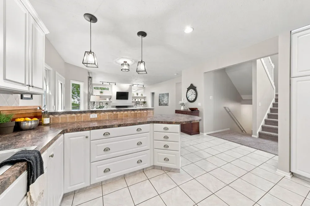 6274 Miramonte Drive NE Cannon Township, MI 49341