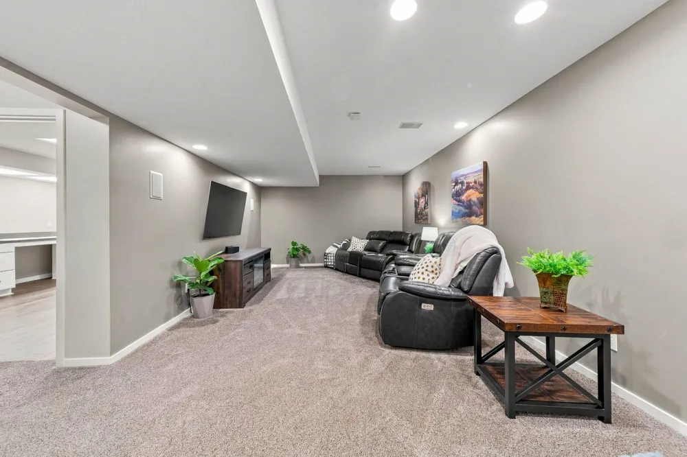 6274 Miramonte Drive NE Cannon Township, MI 49341