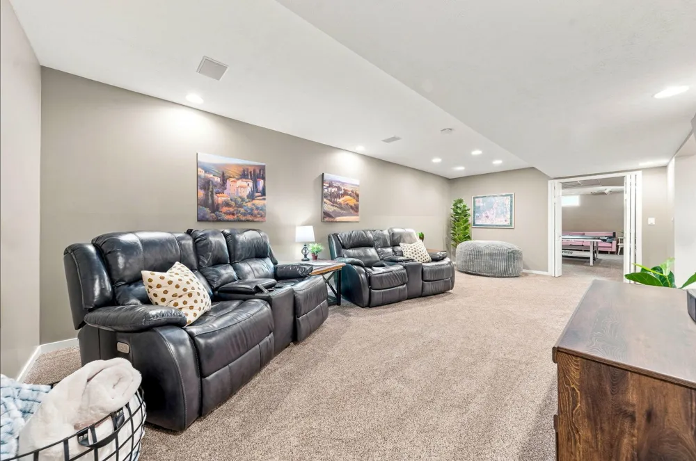 6274 Miramonte Drive NE Cannon Township, MI 49341