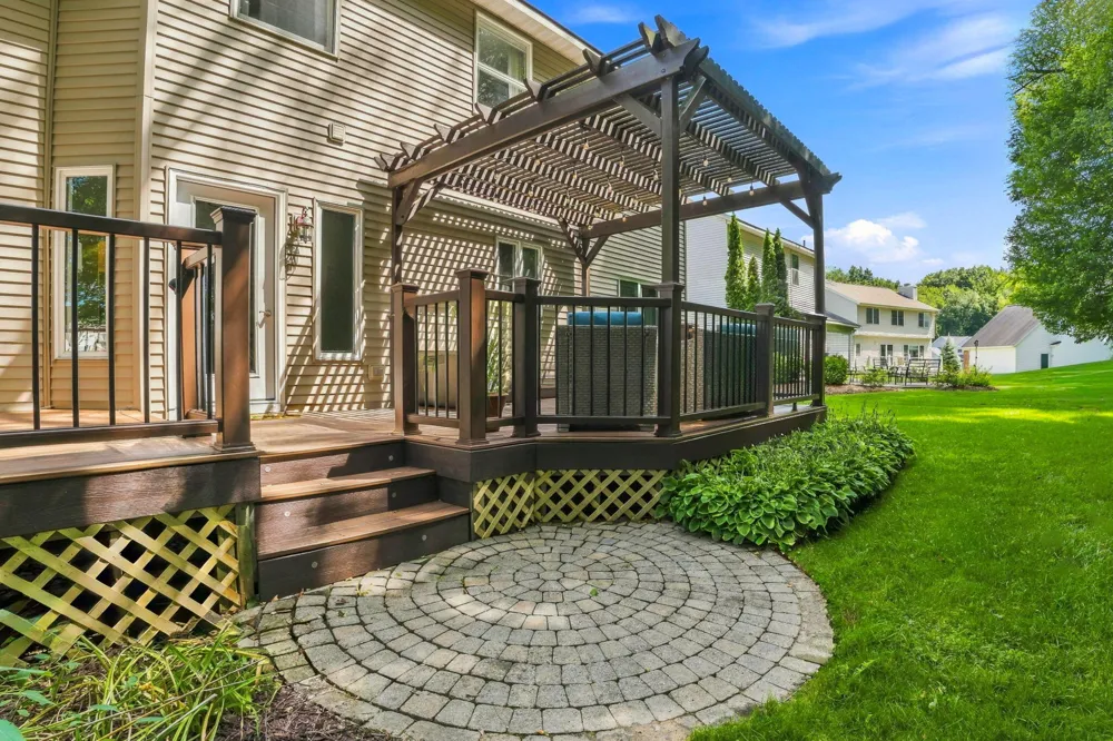 6274 Miramonte Drive NE Cannon Township, MI 49341