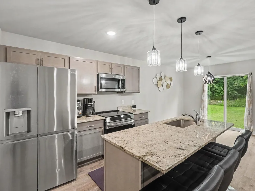 880 Machnik Drive Chelsea City, MI 48118