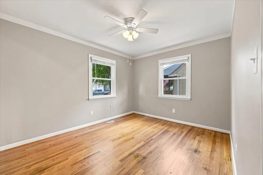 815 S Marias Avenue Clawson City, MI 48017