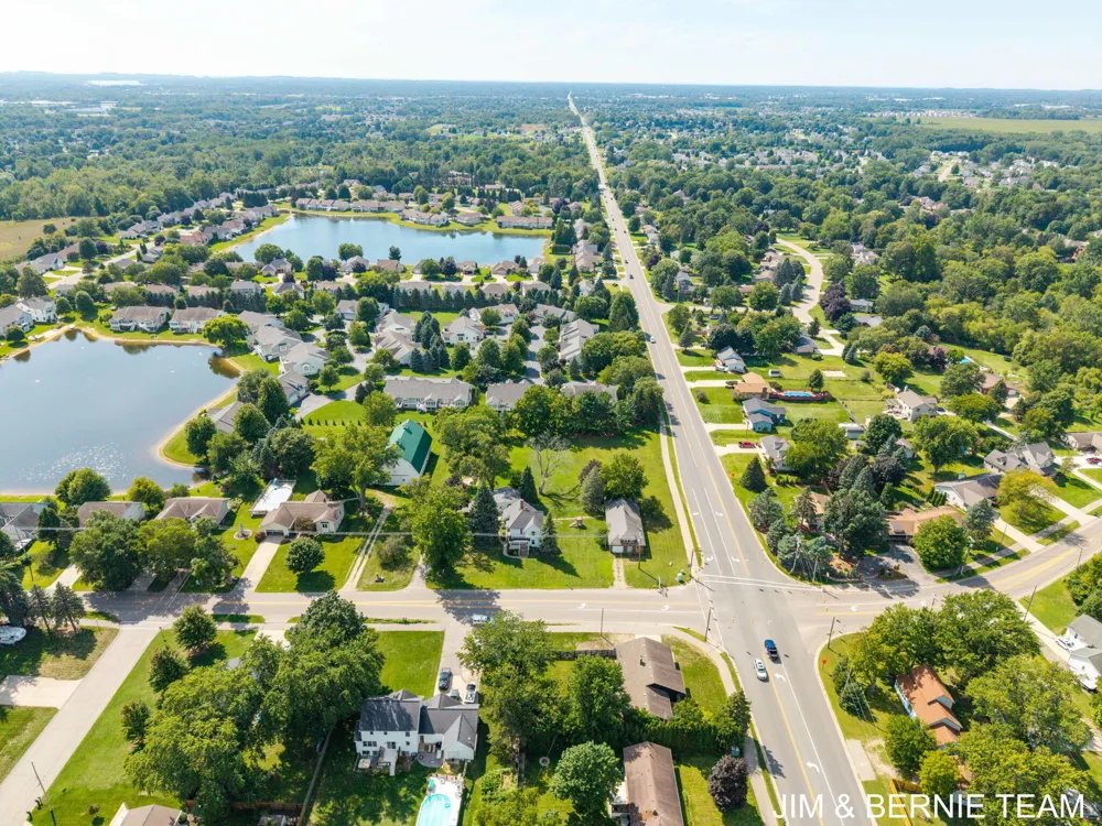 3185 104th Avenue Holland Charter Township, MI 49464
