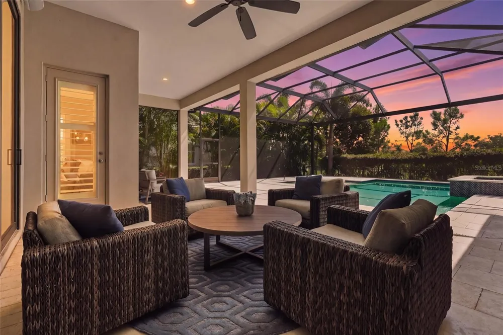 788 CROSSWIND AVENUE Sarasota, FL 34240