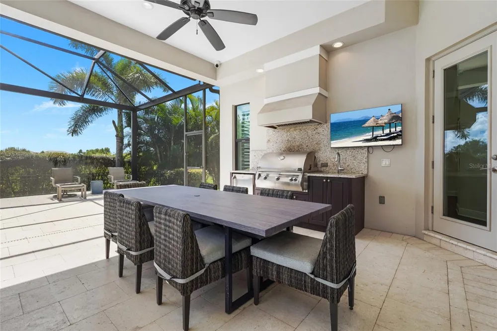 788 CROSSWIND AVENUE Sarasota, FL 34240