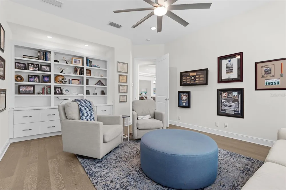 788 CROSSWIND AVENUE Sarasota, FL 34240