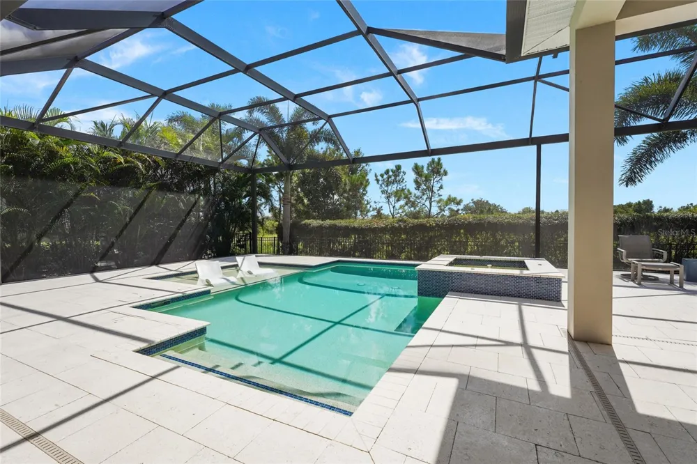 788 CROSSWIND AVENUE Sarasota, FL 34240