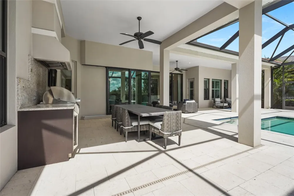 788 CROSSWIND AVENUE Sarasota, FL 34240
