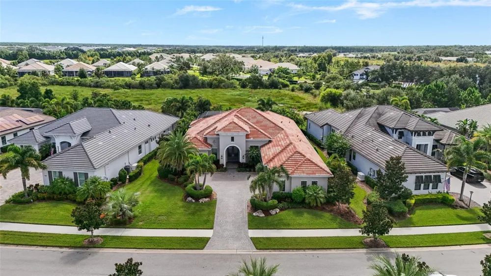 788 CROSSWIND AVENUE Sarasota, FL 34240