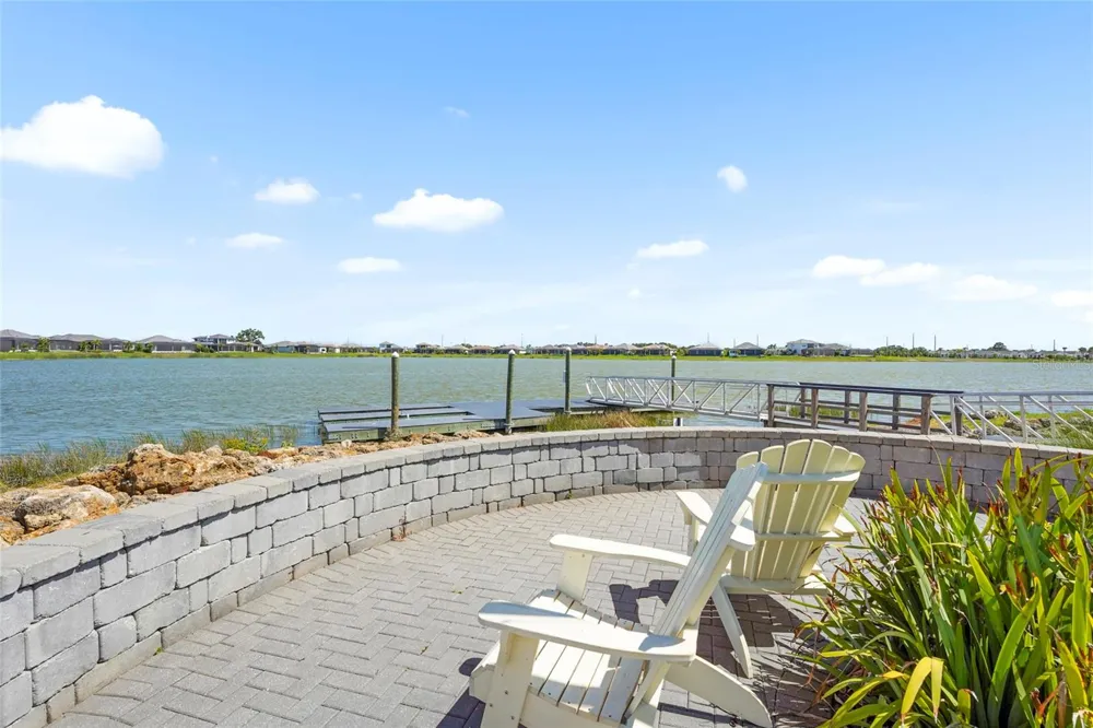788 CROSSWIND AVENUE Sarasota, FL 34240