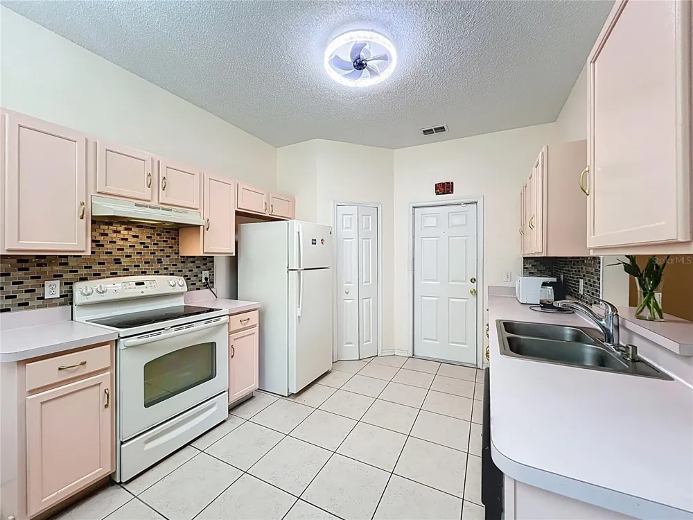 4687 WESTGROVE WAY Orlando, FL 32808
