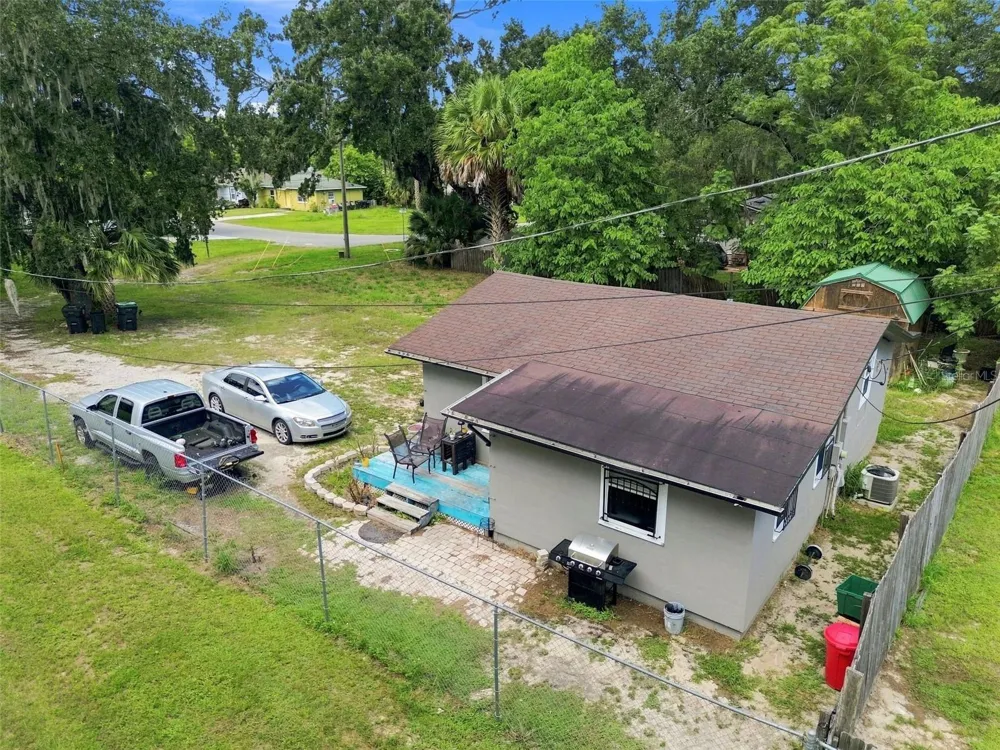 320 W SADLER AVENUE Oakland, FL 34760