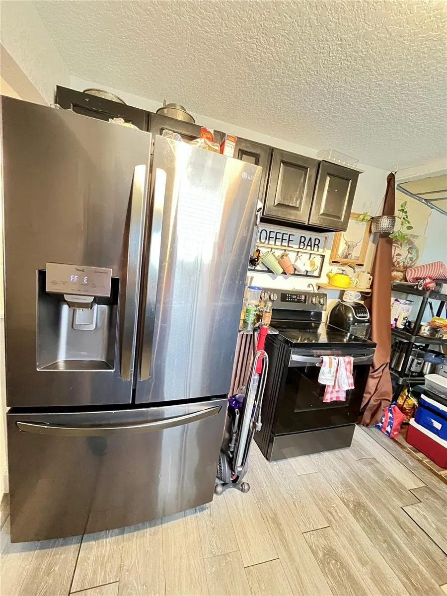 320 W SADLER AVENUE Oakland, FL 34760