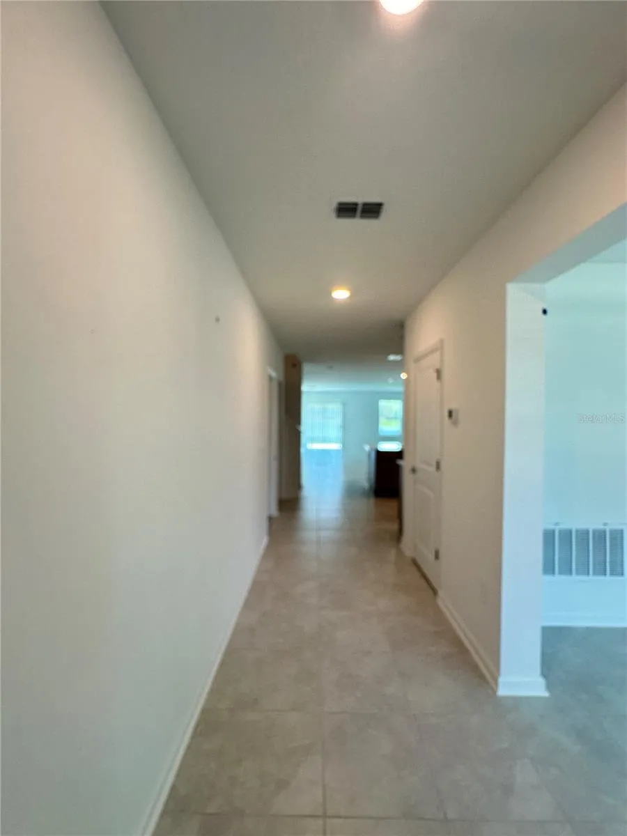 4039 AMBROSE AVENUE Kissimmee, FL 34746