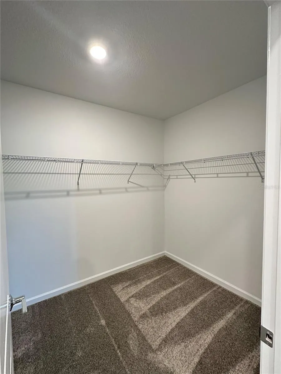 4039 AMBROSE AVENUE Kissimmee, FL 34746