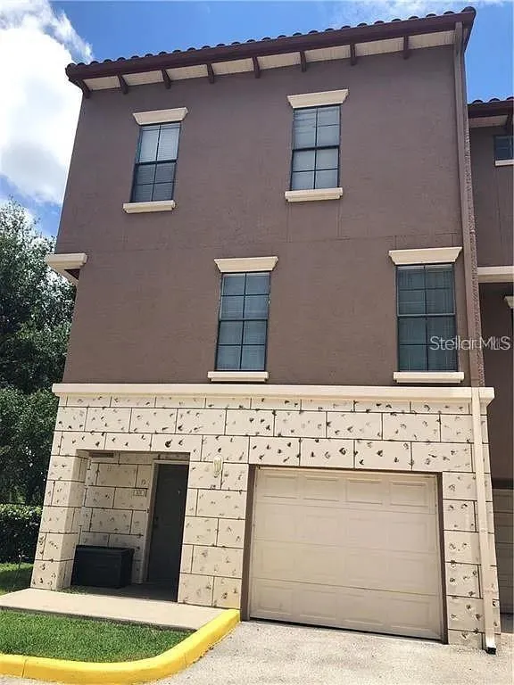 6129 METROWEST BOULEVARD #101 Orlando, FL 32835