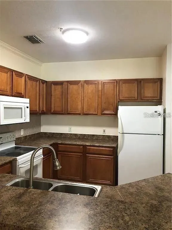 6129 METROWEST BOULEVARD #101 Orlando, FL 32835