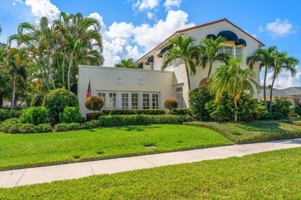 561 PALMETTO ROAD Belleair, FL 33756