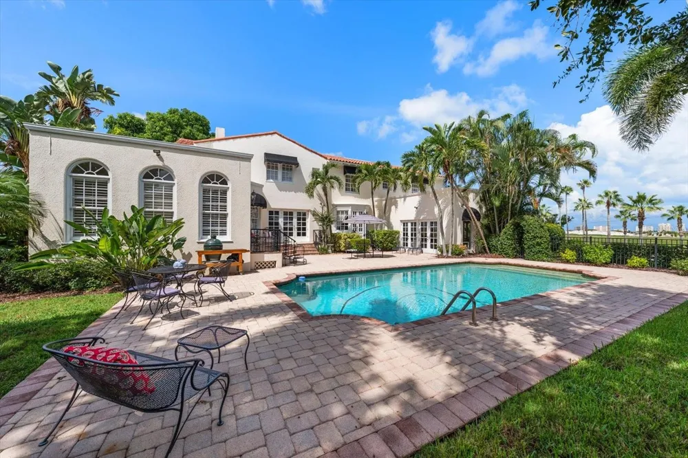 561 PALMETTO ROAD Belleair, FL 33756