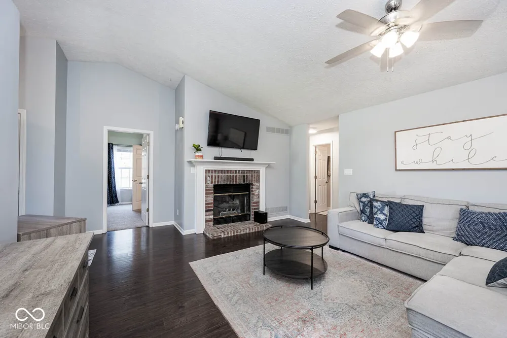 7781 Jamestown South Drive Fishers, IN 46038