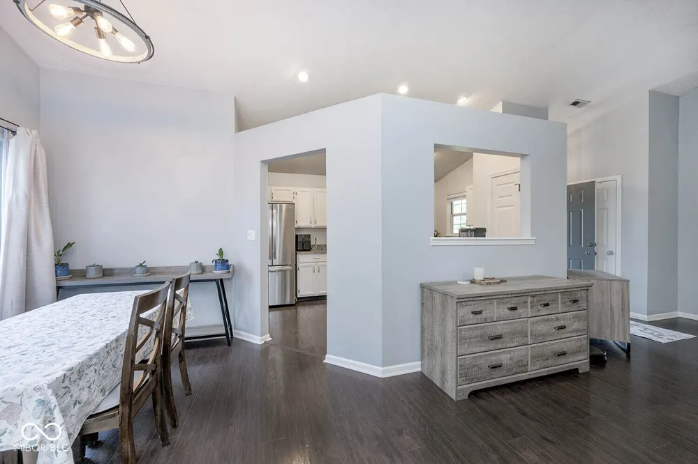 7781 Jamestown South Drive Fishers, IN 46038