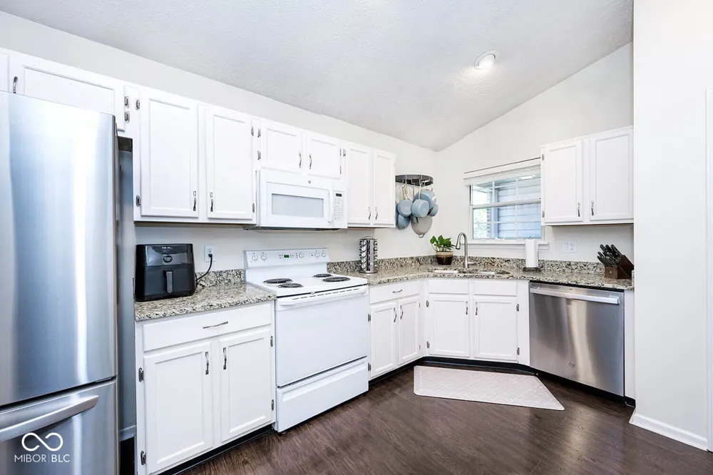 7781 Jamestown South Drive Fishers, IN 46038
