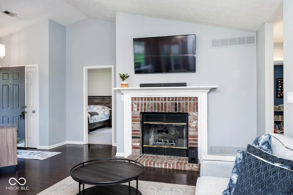 7781 Jamestown South Drive Fishers, IN 46038