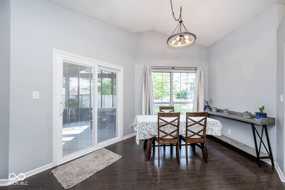 7781 Jamestown South Drive Fishers, IN 46038
