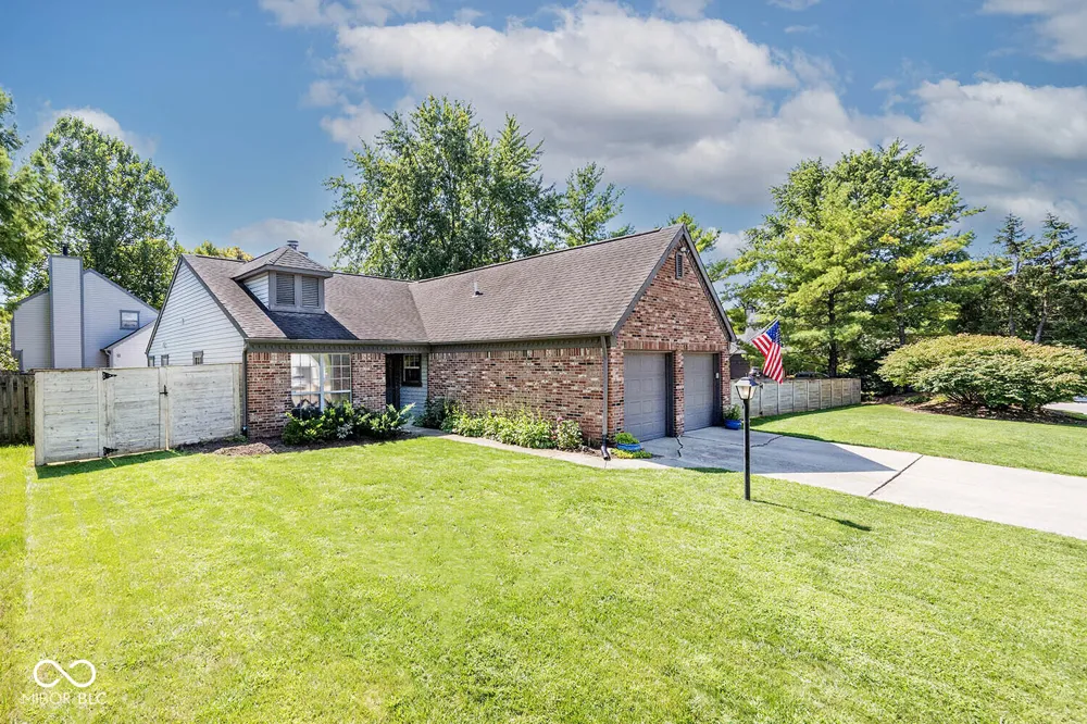 7781 Jamestown South Drive Fishers, IN 46038