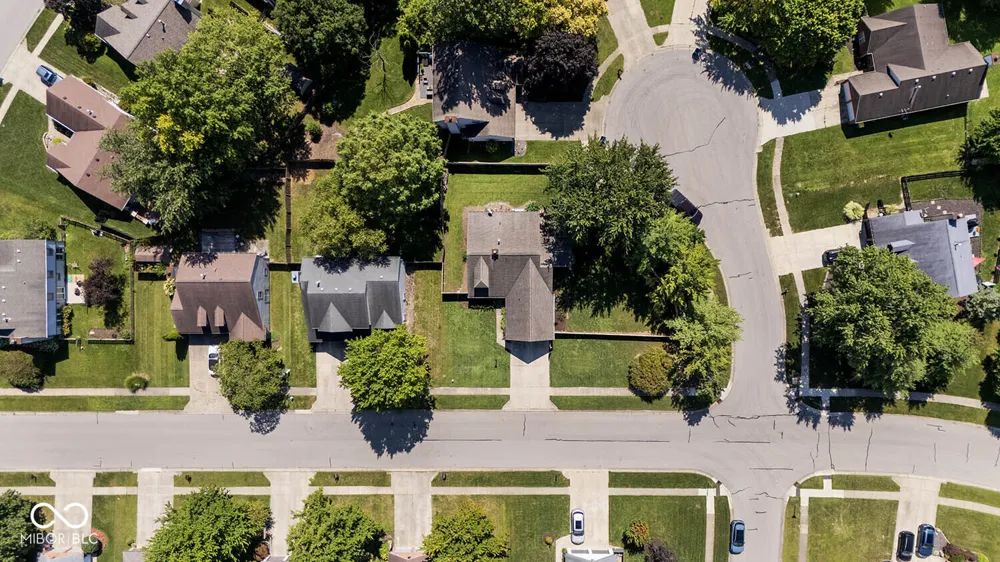 7781 Jamestown South Drive Fishers, IN 46038