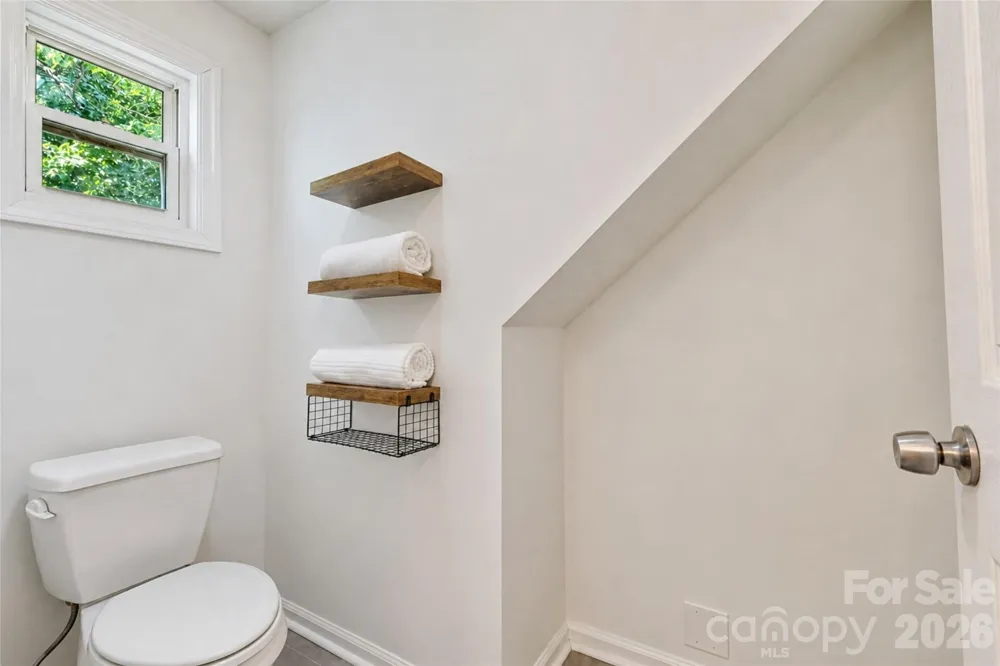 317 Balsam Drive Waynesville, NC 28786