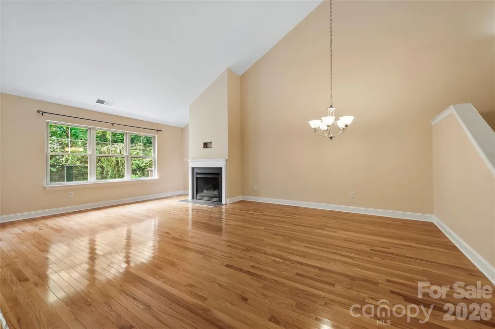 156 B Wash Creek Drive Hendersonville, NC 28739