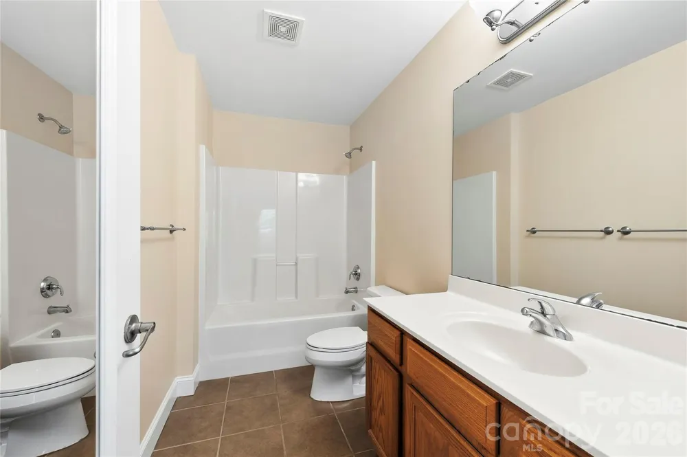 156 B Wash Creek Drive Hendersonville, NC 28739