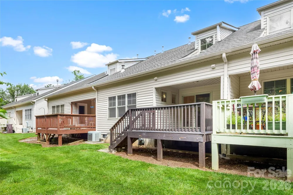 156 B Wash Creek Drive Hendersonville, NC 28739