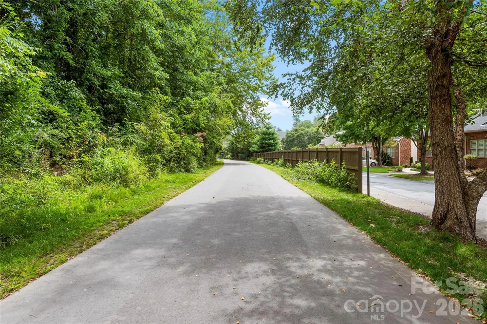 156 B Wash Creek Drive Hendersonville, NC 28739