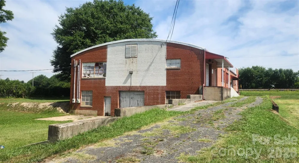 509 E Main Avenue E Gastonia, NC 28054