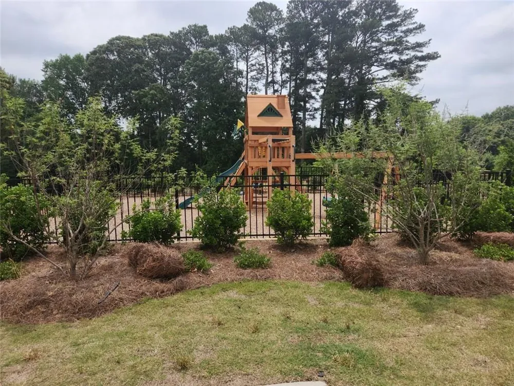 1050 Sunny Lake Drive Lawrenceville, GA 30043