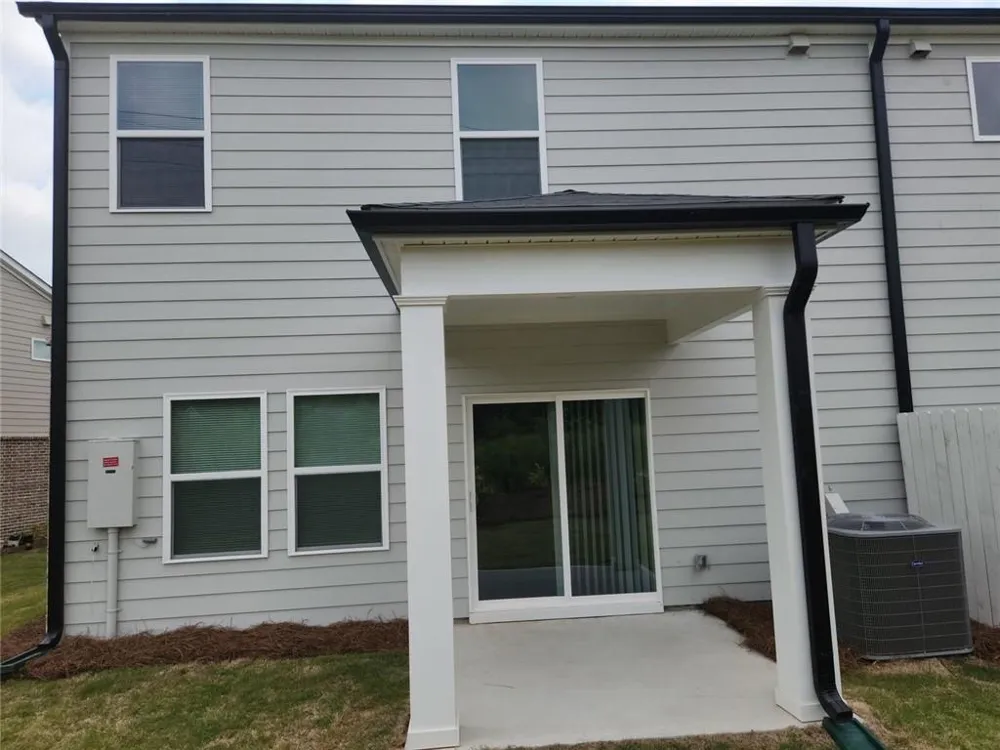 1050 Sunny Lake Drive Lawrenceville, GA 30043