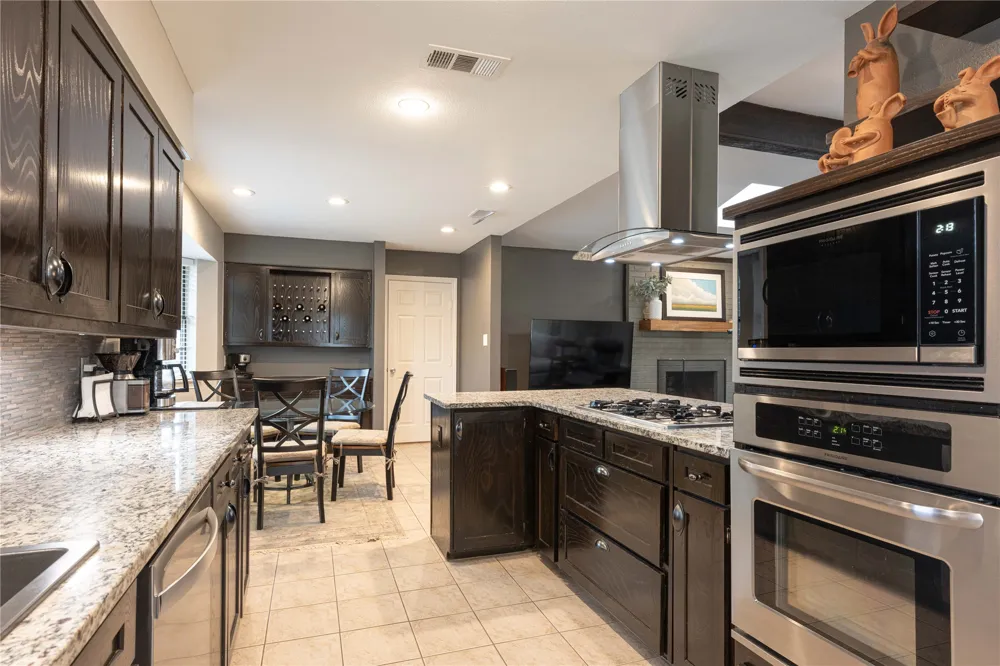 478 Sellmeyer Lane Highland Village, TX 75077
