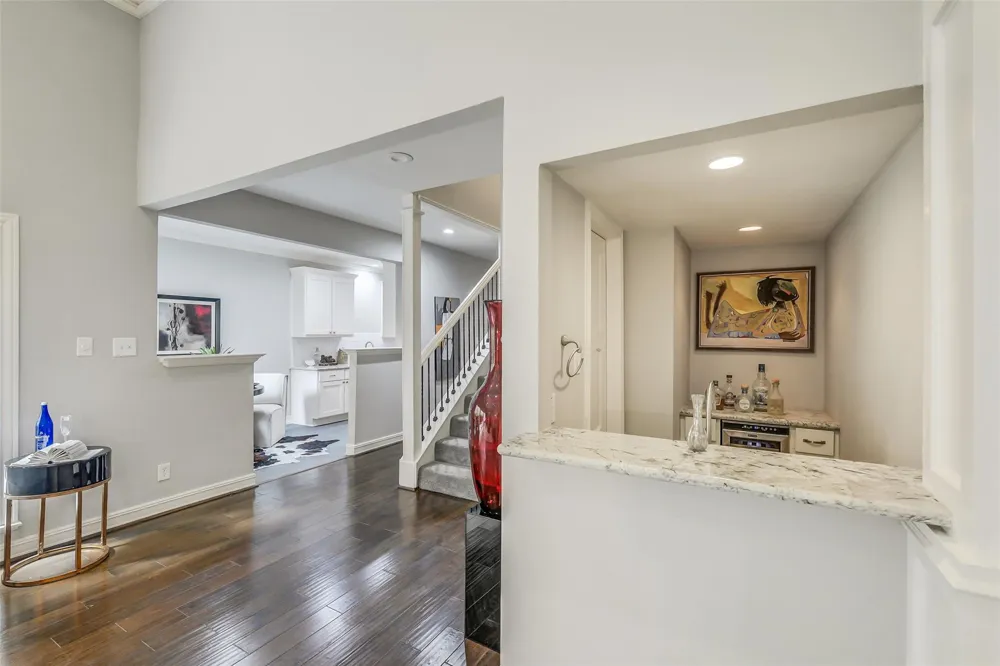 9454 Briar Forest Drive Houston, TX 77063