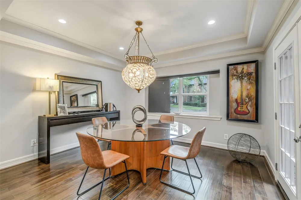 9454 Briar Forest Drive Houston, TX 77063