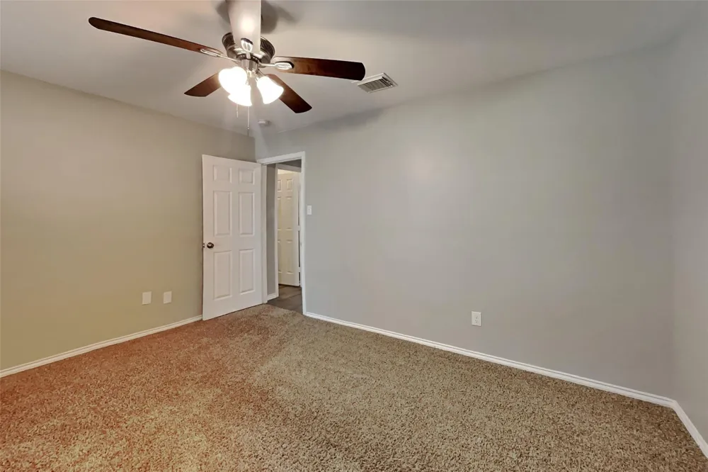 26873 Manor Falls Drive Kingwood, TX 77339