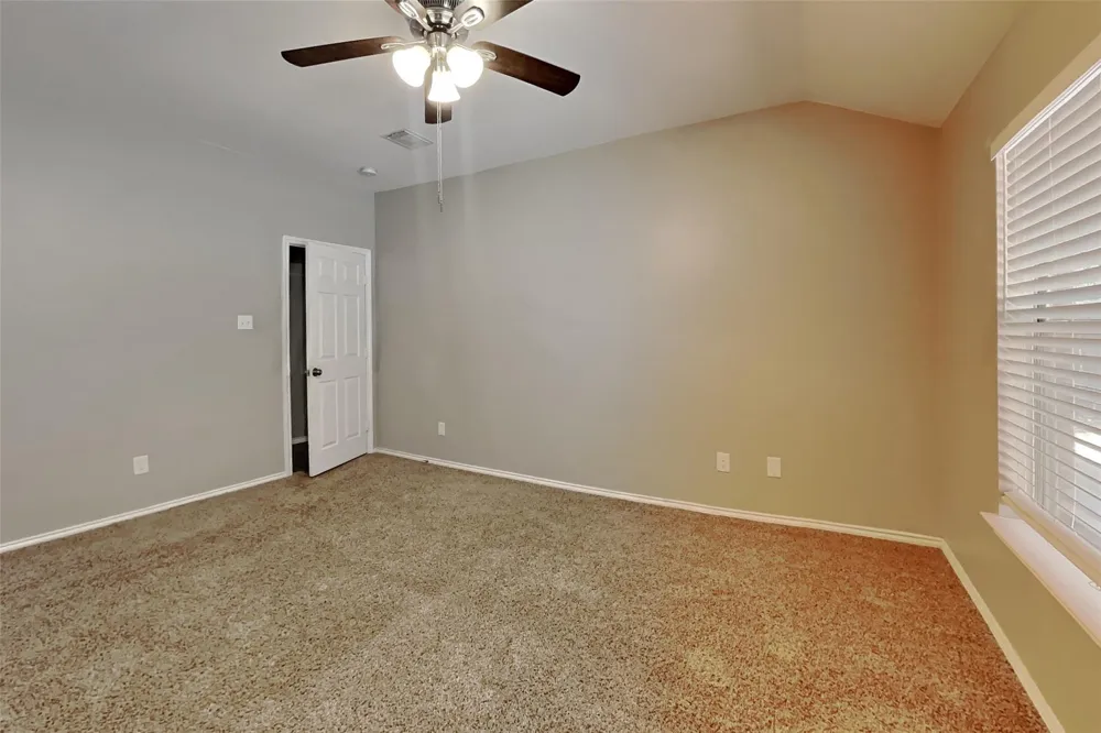 26873 Manor Falls Drive Kingwood, TX 77339
