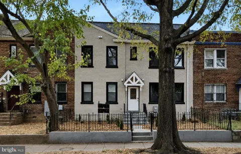 1703 W VIRGINIA AVENUE NE #2